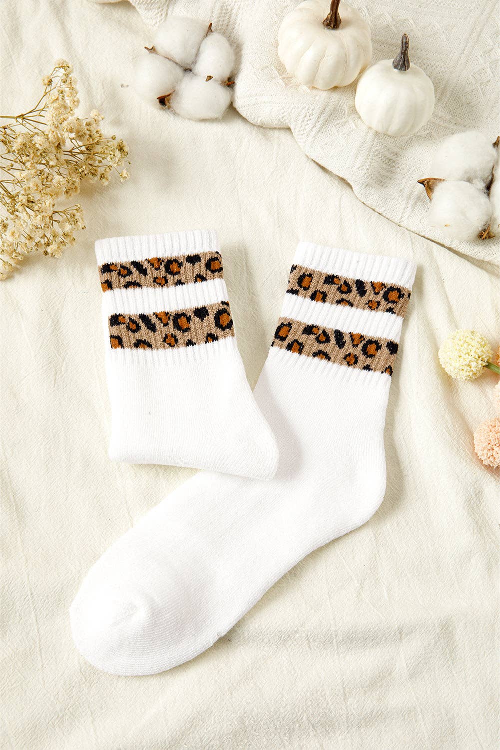 Lovesoft - White Leopard Striped Detail Ribbed Cuffs Womens Socks3
