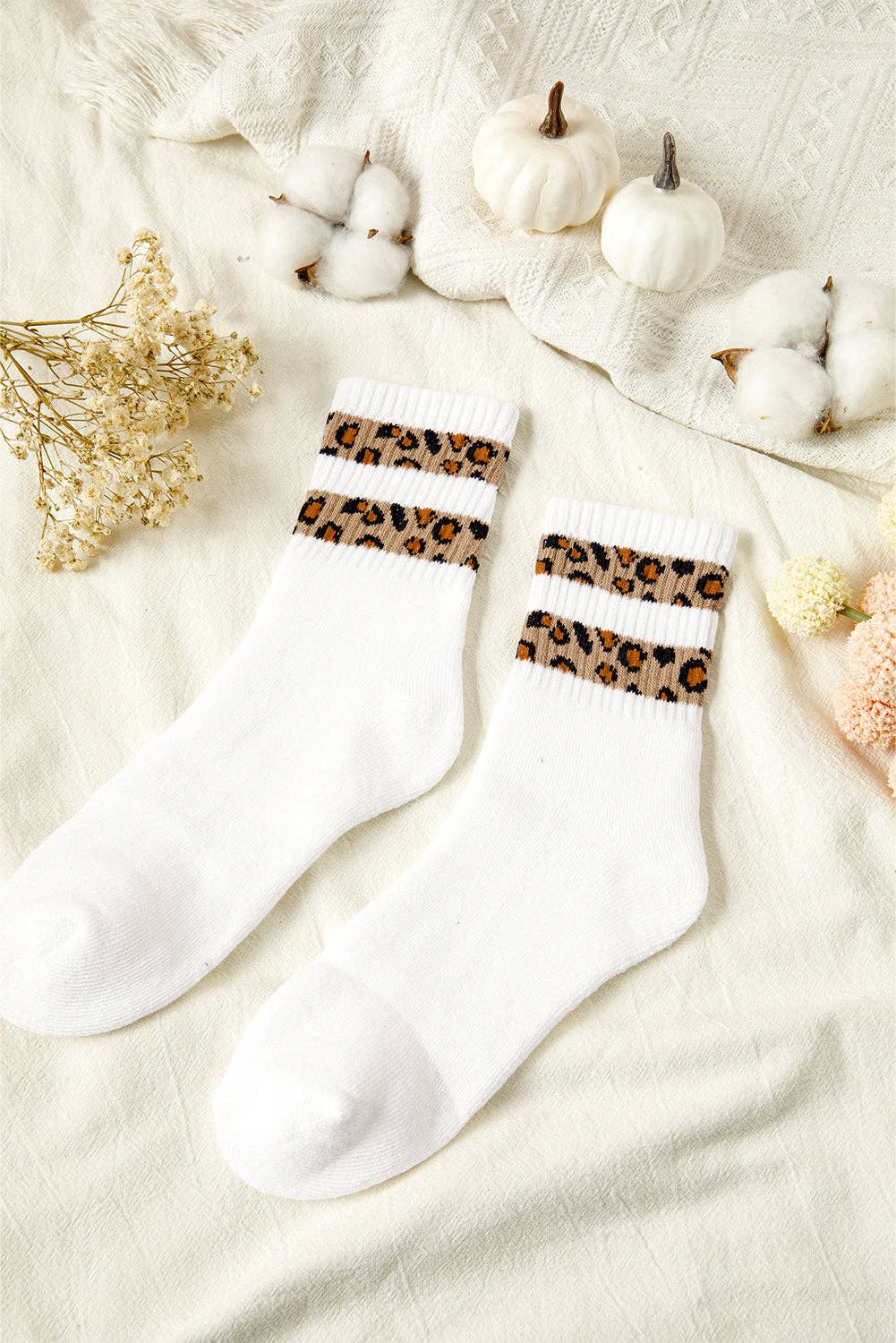 Lovesoft - White Leopard Striped Detail Ribbed Cuffs Womens Socks3