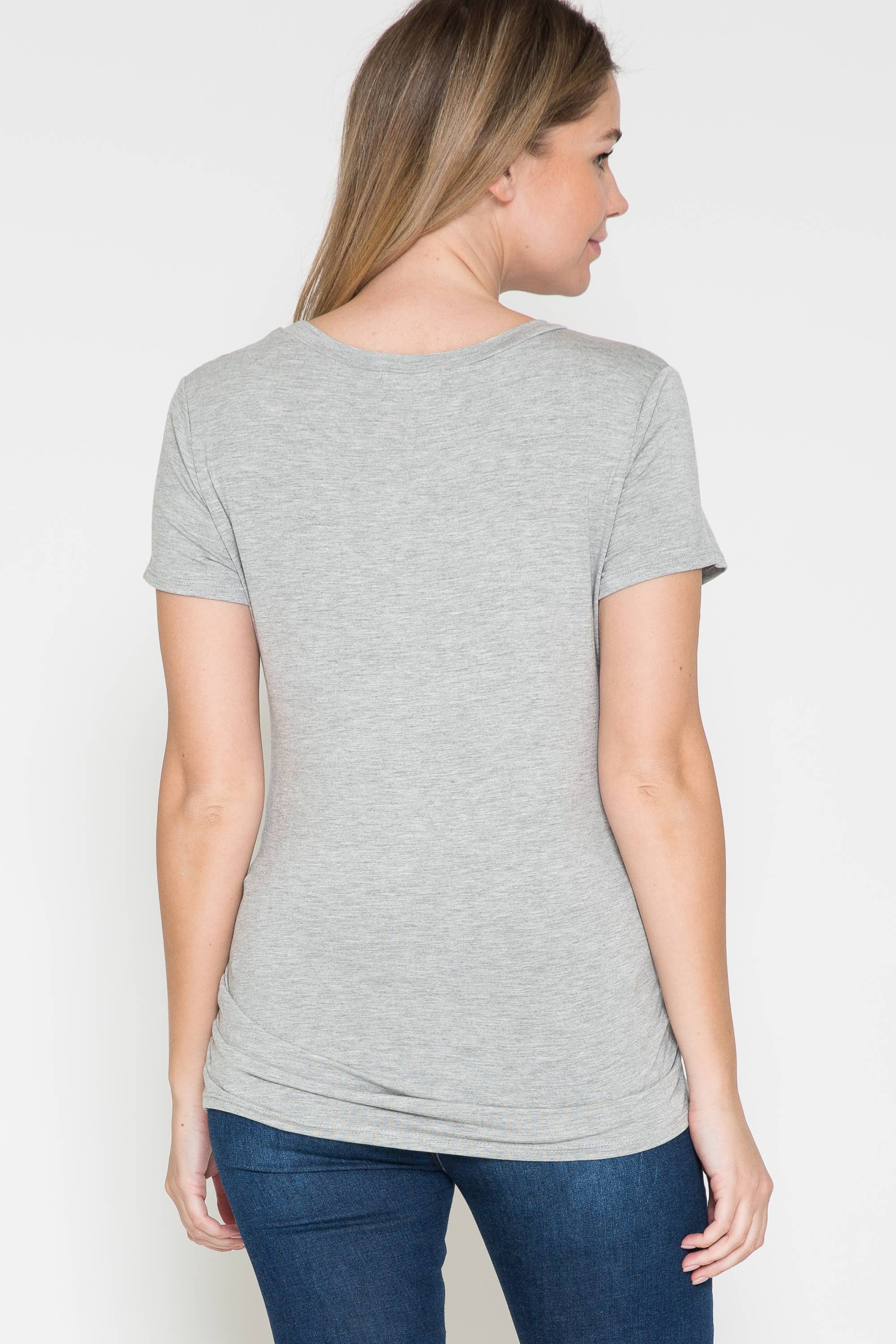 Story Teller - Maternity Round Neck Basic Leopard Print Graphic Tee Top