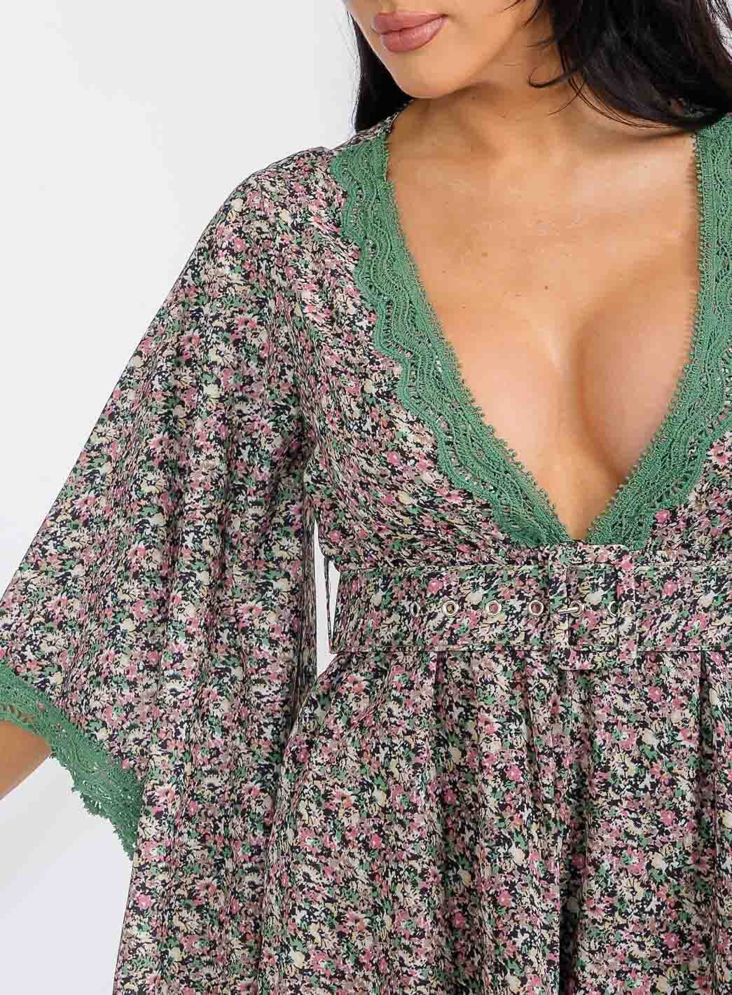 WOMEN'S SHORT SLEEVE TOP & ELASTIC WAIST MINI SHORT GRAPHIC 2PC. SET