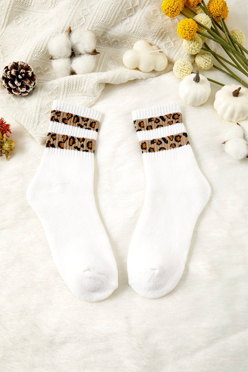 Lovesoft - White Leopard Striped Detail Ribbed Cuffs Womens Socks3