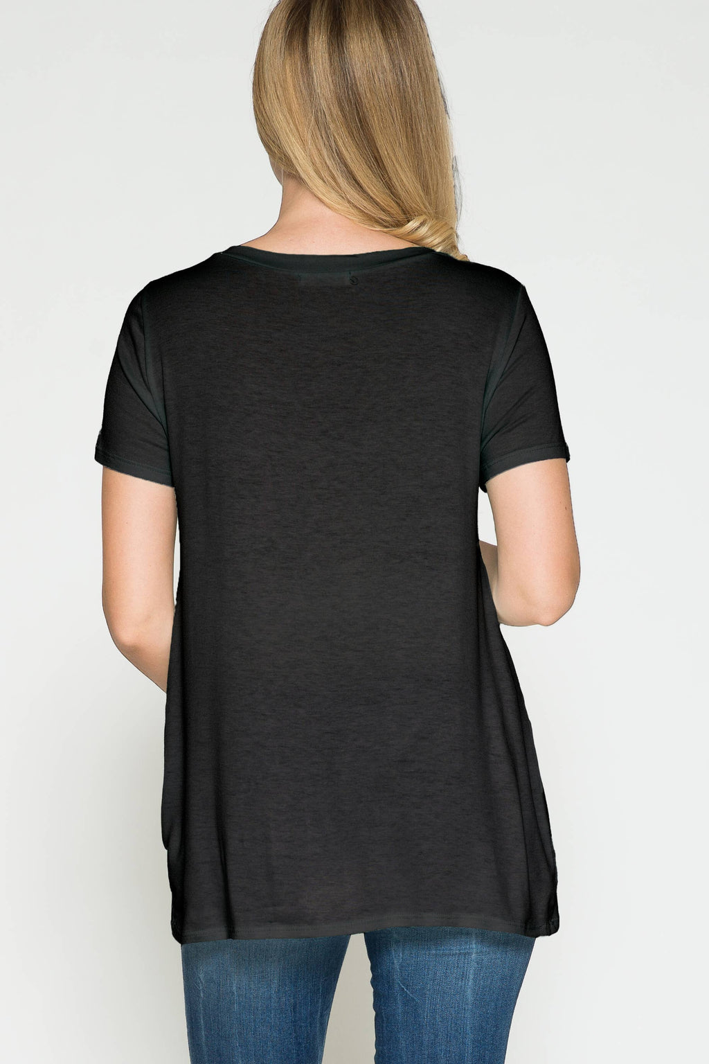 Story Teller - Maternity Round Neck Front Twist Knotted Solid Basic Top
