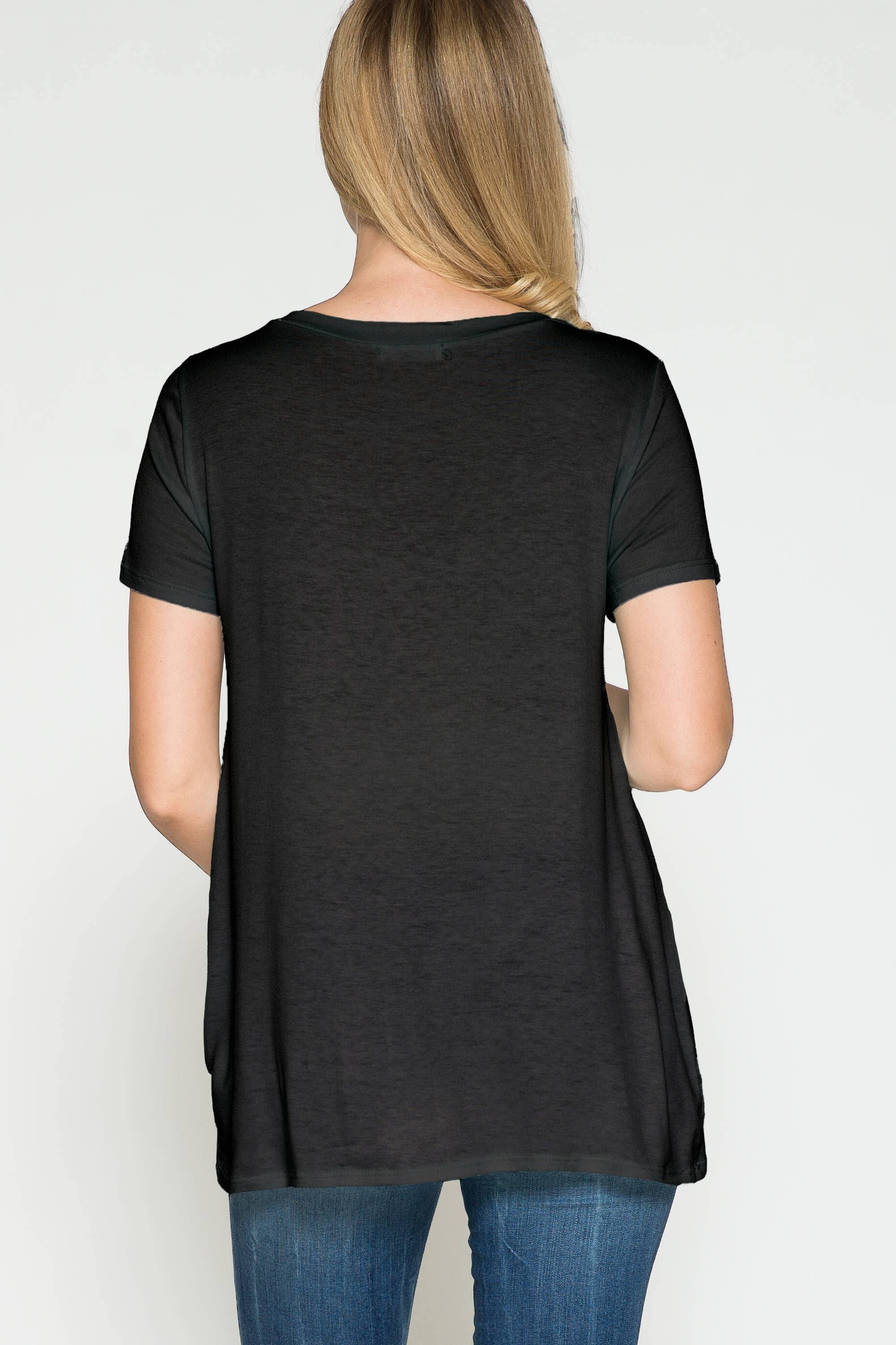 Story Teller - Maternity Round Neck Front Twist Knotted Solid Basic Top