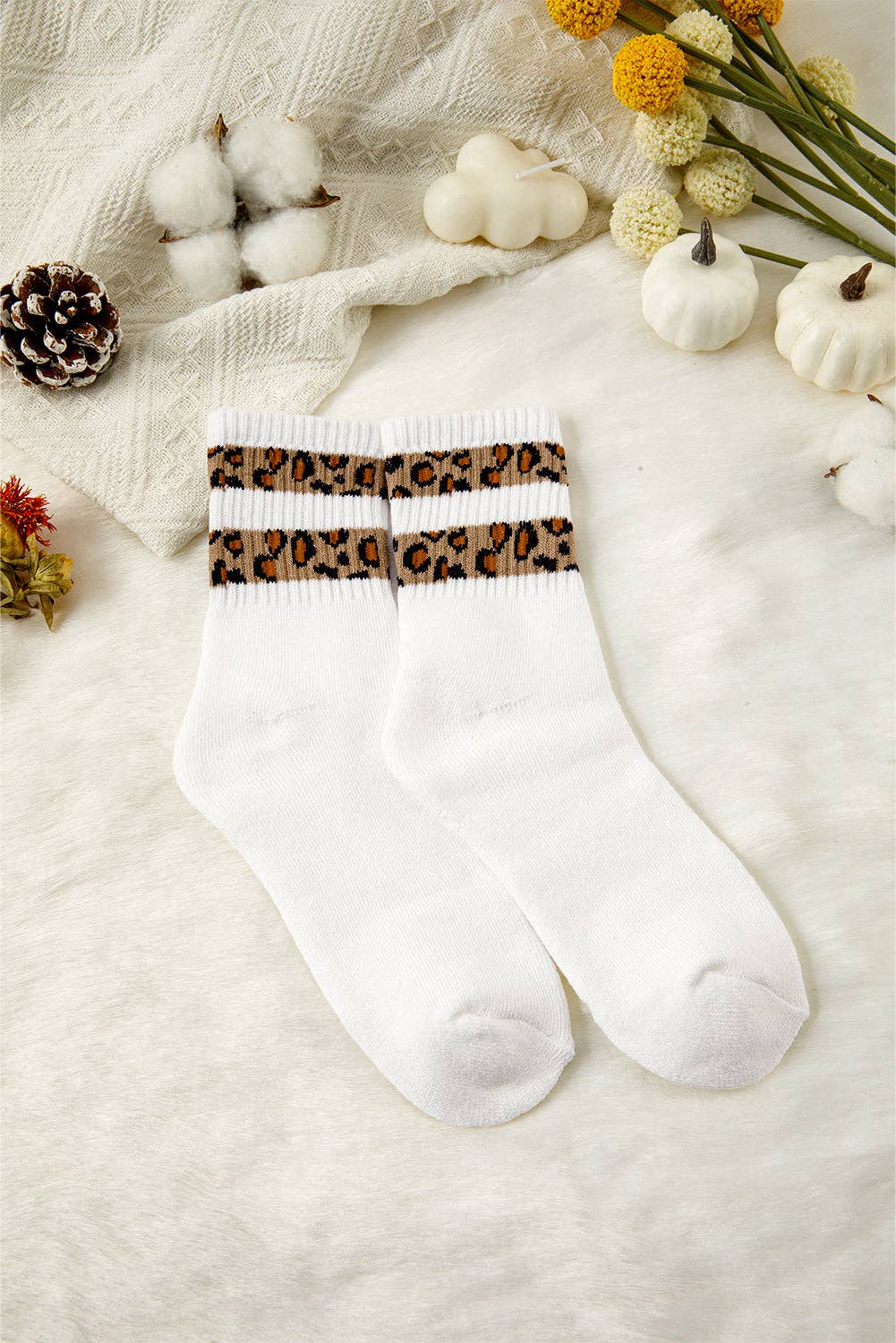 Lovesoft - White Leopard Striped Detail Ribbed Cuffs Womens Socks3