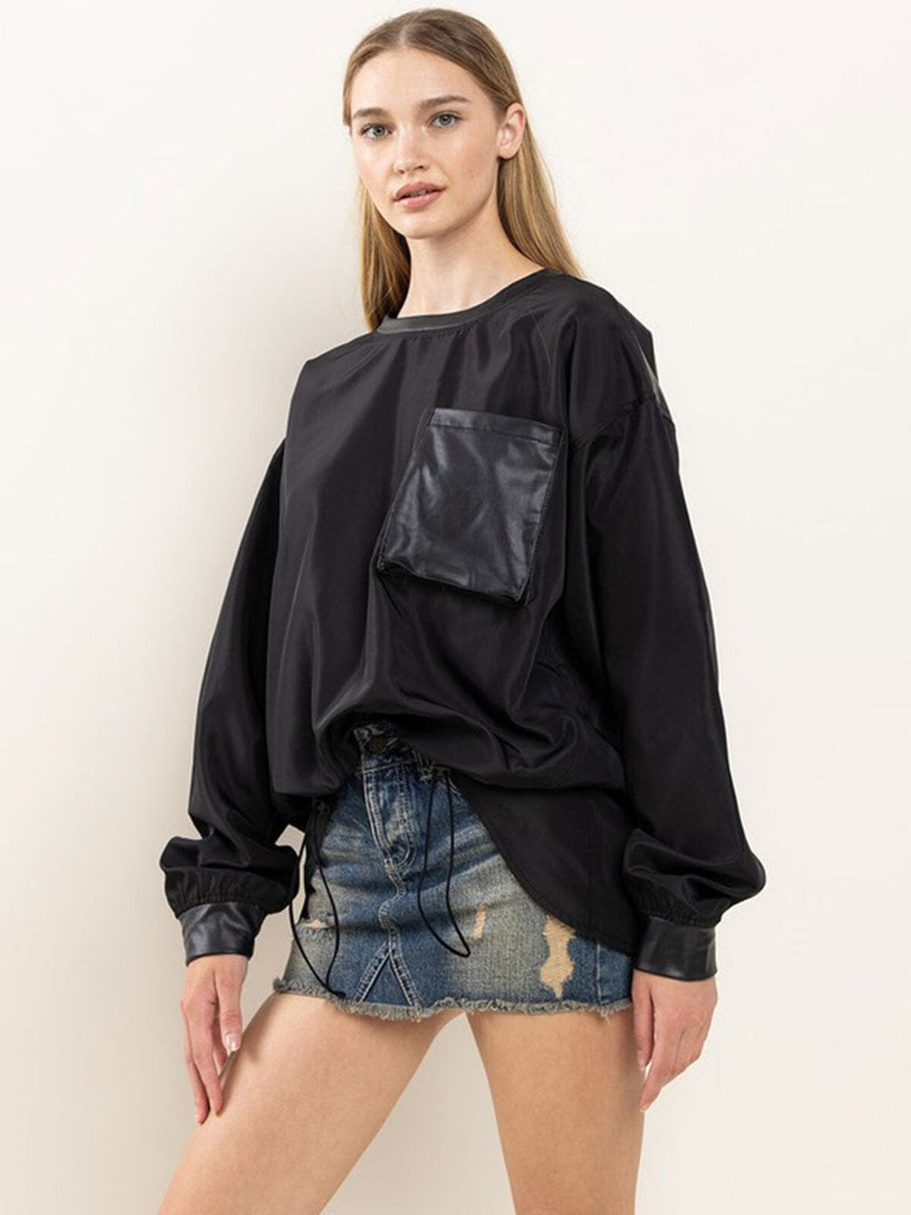 Women’s Pleather Pullov