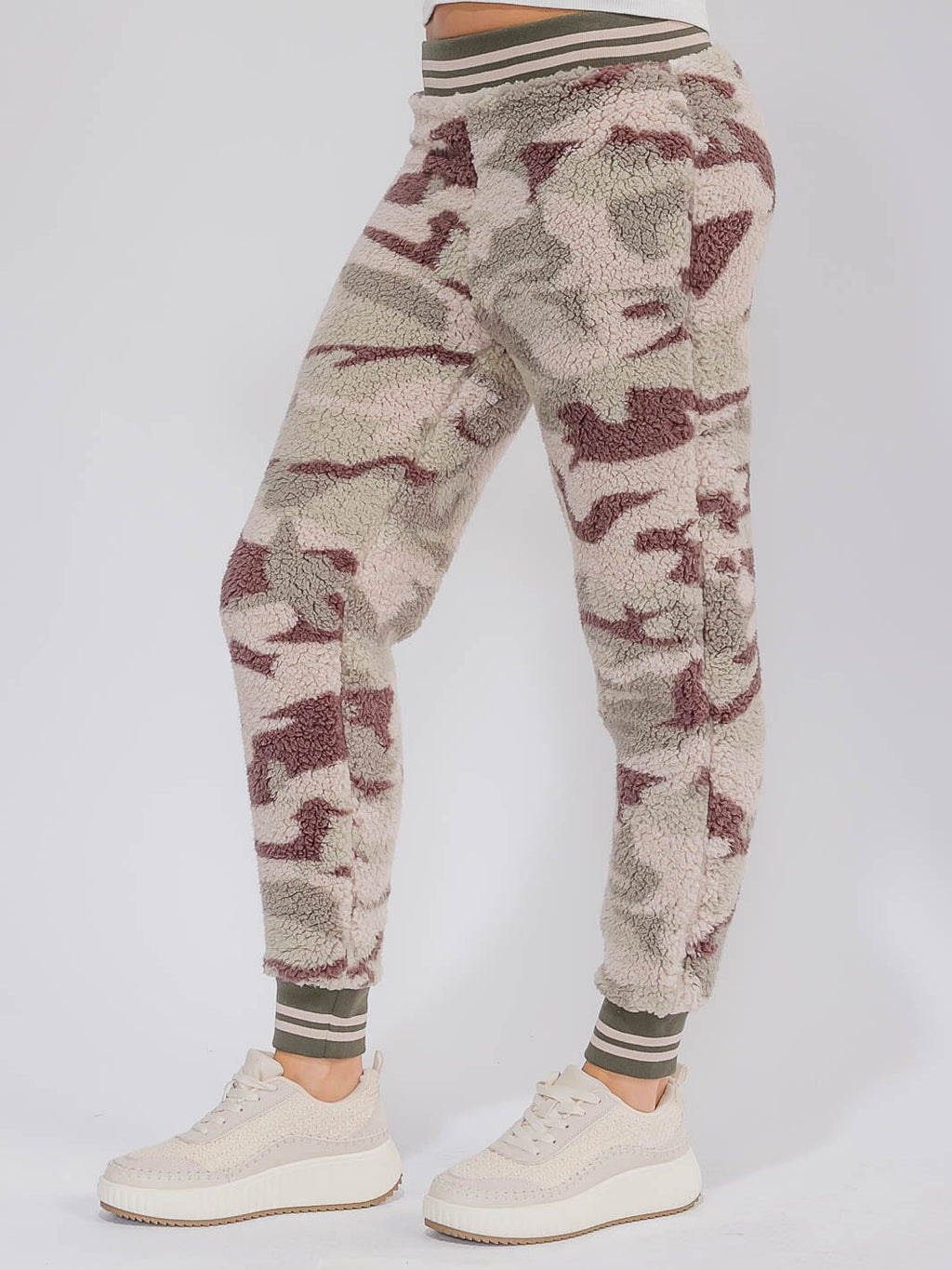 SHERPA CAMO PRINT JOGGER PANTS