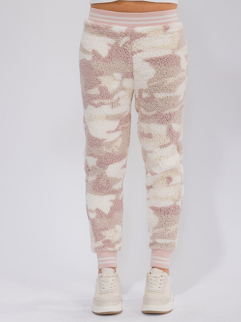 SHERPA CAMO PRINT JOGGER PANTS